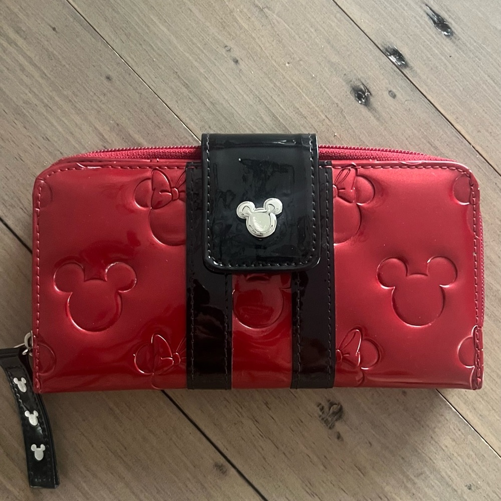 Minnie Mouse Wallet
